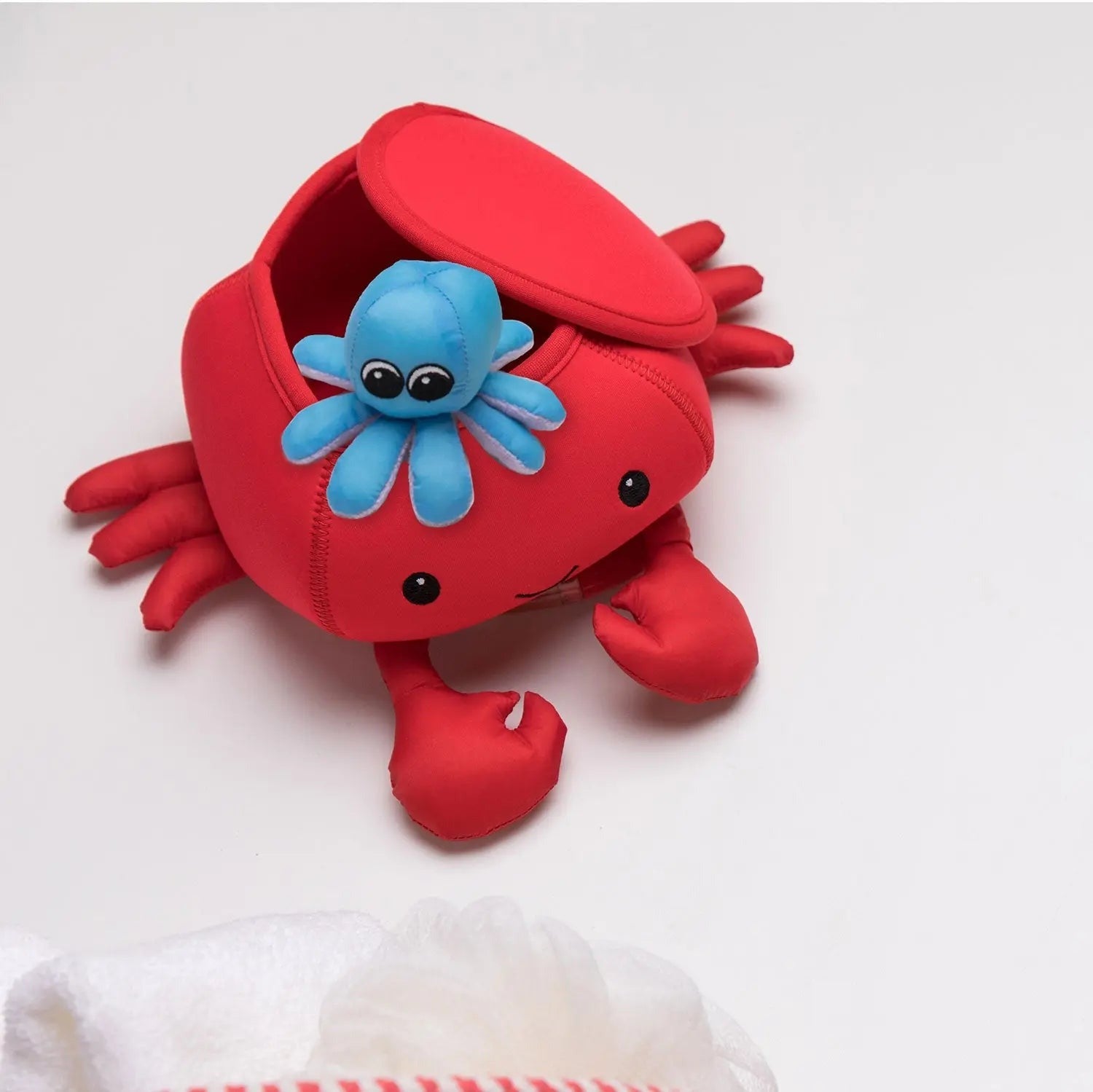 Neoprene Spill 'N Fill Bath Toy